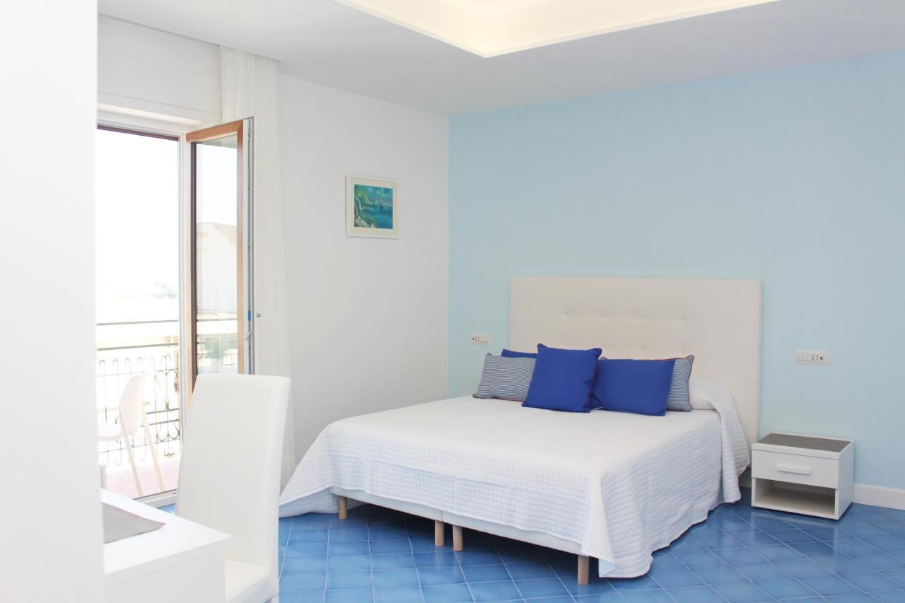 Domus Sole Bed & Breakfast Sorrento Exterior foto