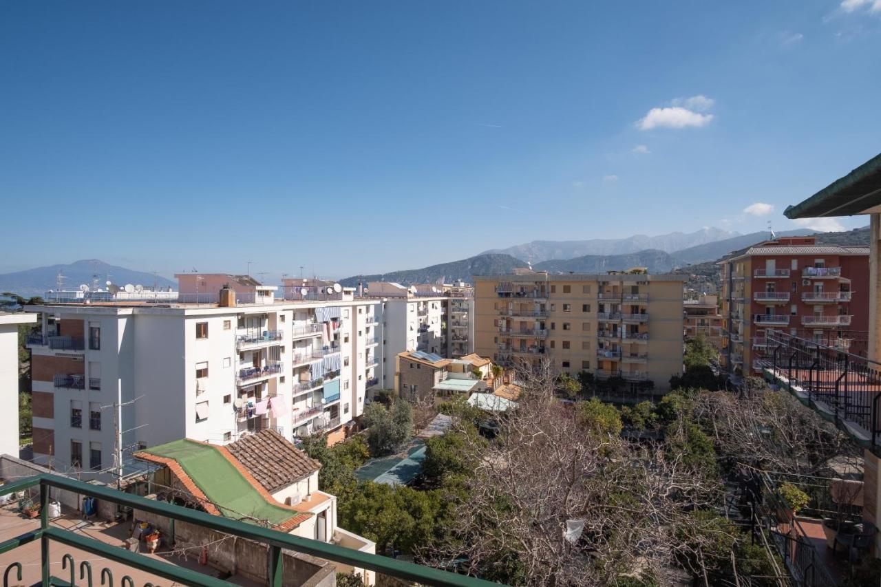 Domus Sole Bed & Breakfast Sorrento Exterior foto