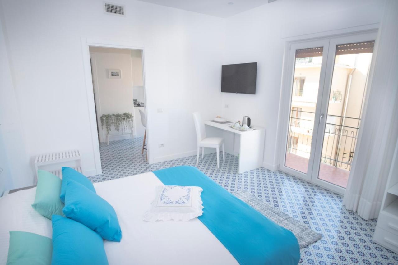 Domus Sole Bed & Breakfast Sorrento Exterior foto